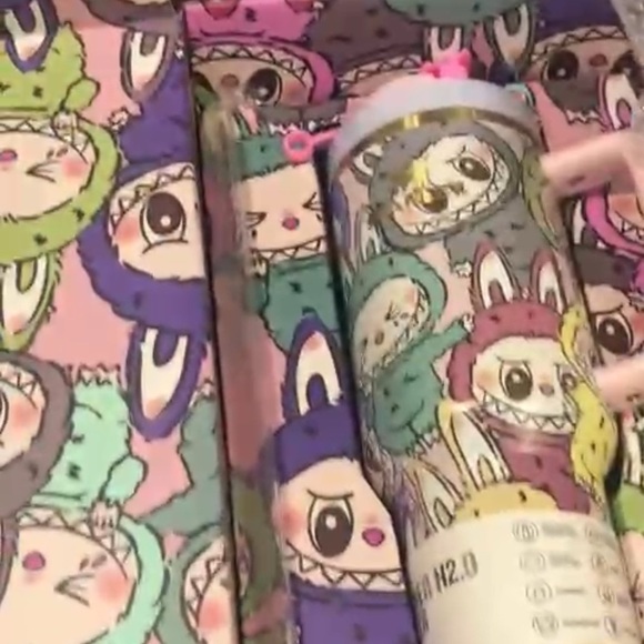 COPY - Stanley Labubu Multicolor Thermos - Picture 3 of 3